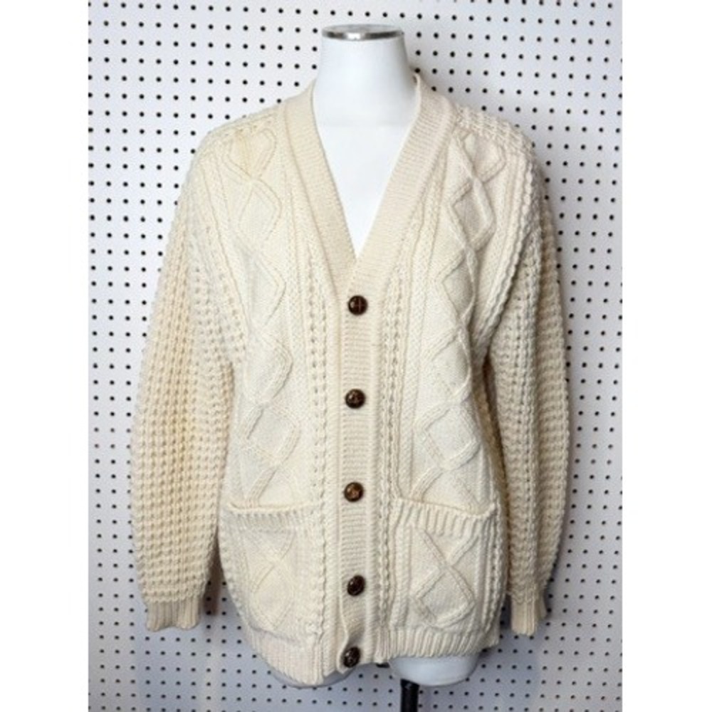 Vintage | Nordstrom Made in Ireland Pure New Wool Aran Cable Knit Cardigan Cream